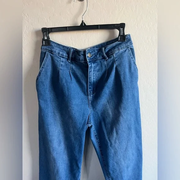 BAGATELLE Women’s Pleated Trouser Jeans Sz 28 High Rise Normcore Simple Staple - Picture 4 of 5